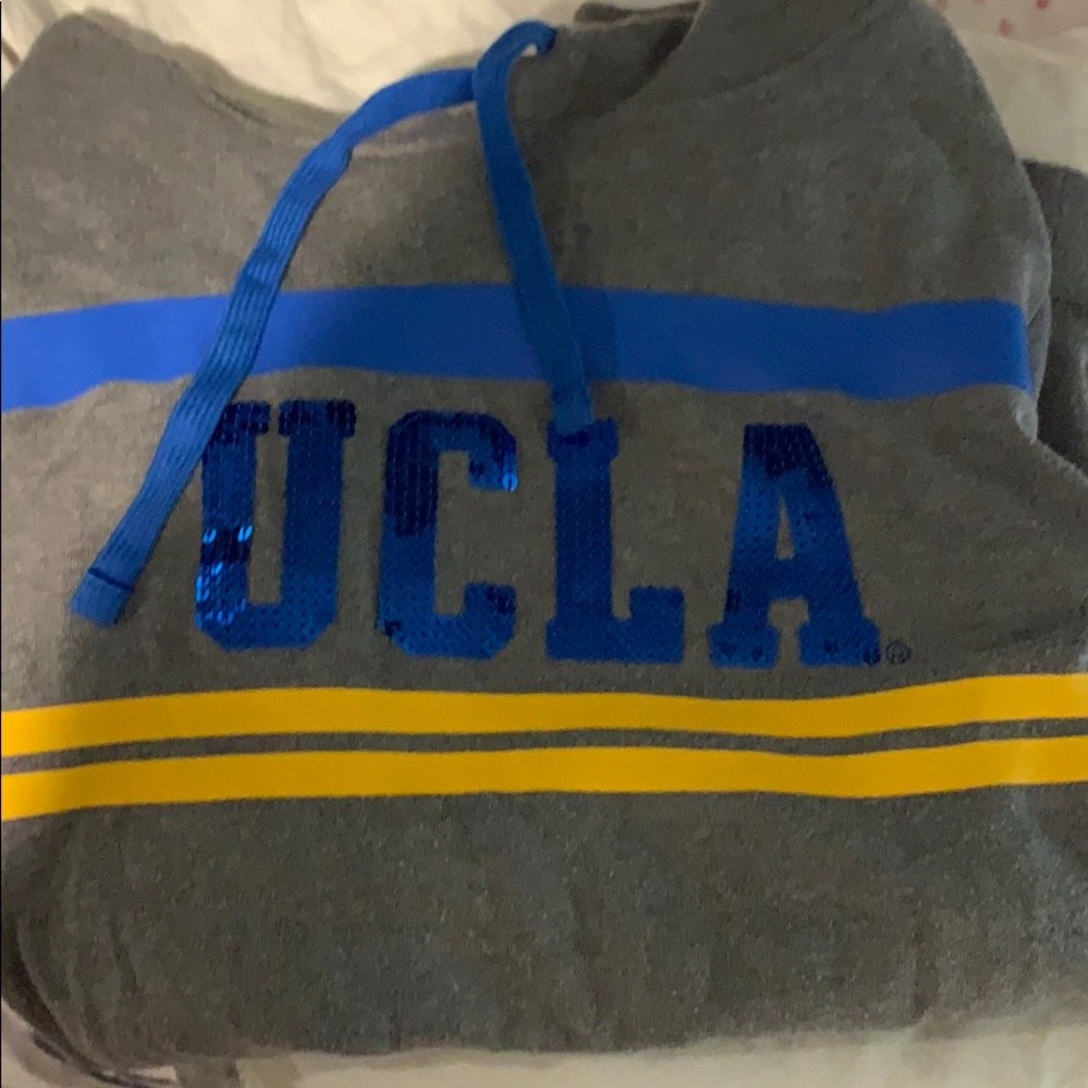 Super cute UCLA sweater